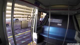 Contemporary Resort - Room to Monorail