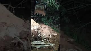 Escavadeira CAT 313 D2L...14hr de trabalho puxado... Op Joel
