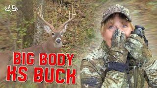 Vicki's Big Kansas Buck | Archer's Choice Hunts