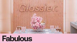 There is now a permanent Glossier shop in London and its doors are now open!