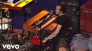 Train - Drops Of Jupiter (Live on Letterman)