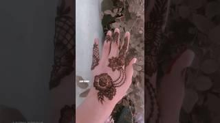 New Mehndi designs #henna #mehndidesign #mehndi #mehandi #handmehndi #viral #mehendi #shorts #pmik