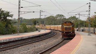 AMARAVATI - TIRUPATI SUPERFAST EXPRESS - 12766