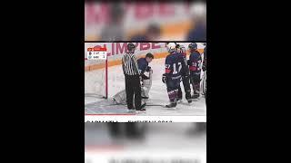 Шайба в челюсть... Стоять до конца #хоккей #goalkeeper #hockey