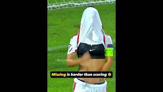 Weird  Moments In Women's Football 