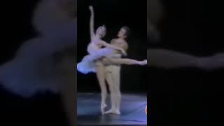 НУРЕЕВ И ФЛОРЕНС КЛЕРК