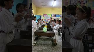 Balloon  Blasting Team Game in Classroom ️ #trending #school #funactivites #viralshort #fun