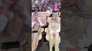 موهات همش بیرونه ، تذکر نیکا به خواهرش سارا  #پایتخت #پایتخت۷ #سارانیکا #سارا_و_نیکا