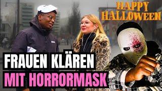 FRAUEN MIT HALLOWEEN MASKE VERFÜHREN I ABSTURZ ANTWORTEN