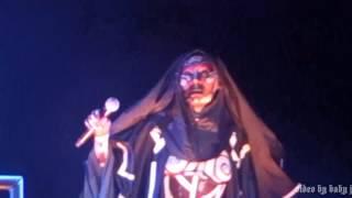 Grace Jones-WALKING IN THE RAIN [Flash & The Pan]-Live @ Fox Oakland Theatre, September 26, 2015