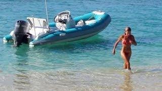 Sunday Afternoon Drive - Spice Island Style!