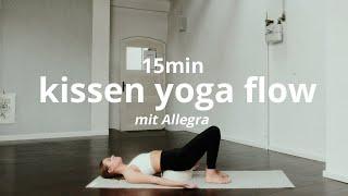 Yoga Flow mit Meditationskissen | 15 min sanfte Bewegung und Stretchen | DE