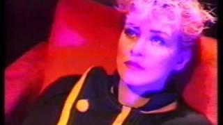 Krisma - "I'm Not in Love" - Official video (1983)