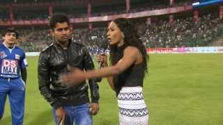 Indian Cricketer Vinay Kumar Karbonn Kamaal Catch - CCL4