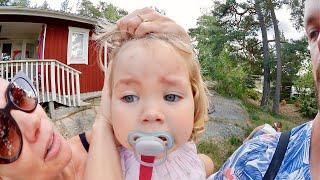 The Family travels to Sweden & Laura gets chickenpox VLOG