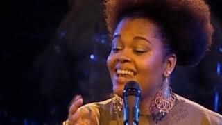 Jill Scott - He Loves Me (Élysée Montmartre 2004)