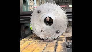 Manufacturing process of 700KG helical gear with 100yrs old technology