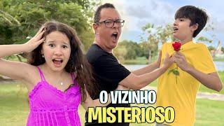 My daughter and the mysterious neighbor - Valentina Pontes