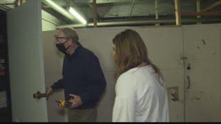 Spirits in the Studio: Anchor goes on a ghost hunt at WTRF