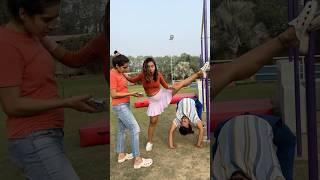 Attitude dikhana pada bhari #action #acrobatics #couplegoals #publicreaction #viralshorts #gymnast