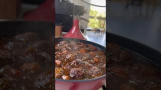 קציצות דגים ברוטב בצל וגזר מקורמלים(הגפילטפיש של המרוקאים)