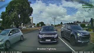 Dashcams Tasmania - Idiots of the Brooker Highway :: Volume 3