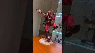 Hot Toys 1/6 Deadpool unboxing #deadpool #wolverine #collection #actionfigures