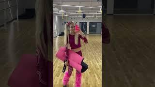 Май. Оля. Хвостики. Танцы а еще бантик на голове  После dance тренировки 