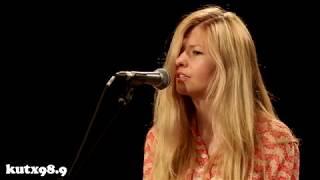 Still Corners - Black Lagoon (Live in KUTX Studio 1A)