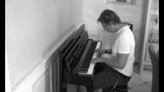TOM SNARE @ PIANO PLAY PHILOSOPHY (no dreams)