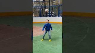 Учусь жонглировать головой