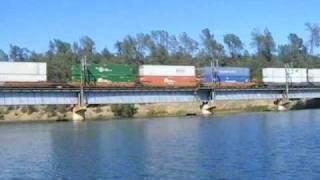 UP 7884 Leads an Eastbound Intermodal Over the Feather River