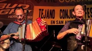 Flaco Jimenez and Santiago Jimenez performing together for the 1st time in 32 years