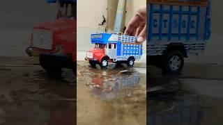 TATA Truck mud off-roading Miniatures Ashok Leyland Eicher Fully loaded Scale Model Diecast Lorry