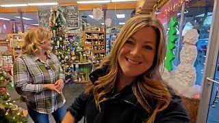 Christmas Garden Center Tour with My Mom & Me!   // Garden Answer