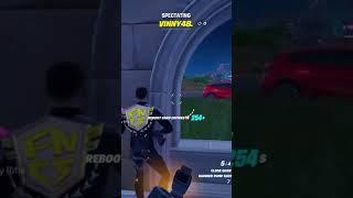 Daily September Short Day 19! How Did @vinnyvibes48 Hit That? #fortnite #clip #funny #cool #shorts