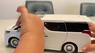 Most Realistic 1:18 Scale Toyota Alphard Executive Lounge