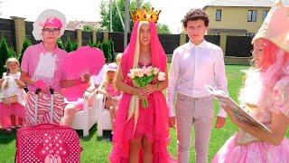  Concursul Miss Barbie și nunta Dianei: cine va câștiga coroana?  Bunica Barbie a venit în vizită!