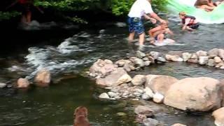 Kahneeta white water rafting