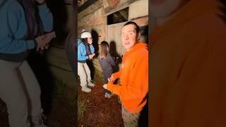 Daniela encontró una MUÑECA MALDITA en la cabaña del bosque VÉANLO AQUÍ EN MI CANAL@MauMcMahon