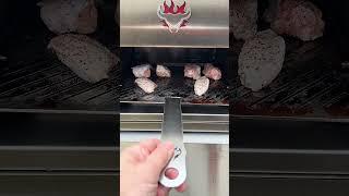 Quick and Easy Wings #foodvideo #food grilling #appetizer #partyfood #footballfood