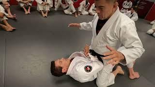 The tried and true head-to-knee mount escape