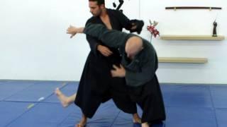 Tani otoshi, basic Ninjutsu throw - technique for Akban wiki