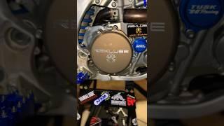 YAMAHA YZ 450F NEW CLUTCH PLATES AND REKLUSE (BUILD PT6) #yamaha #yamalube #rekluse #yz450f