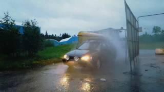 The most perfect way to wash a canoe (and a car).