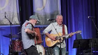 Accordion Polka - Tommy Emmanuel and Jeff Taylor