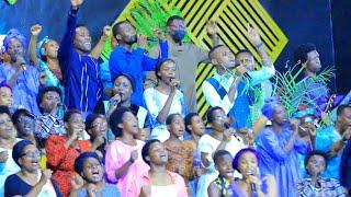El bethel Choir ADEPR kacyiru m'ubuhanga bwishi imiririmbire n'imicurangire ️