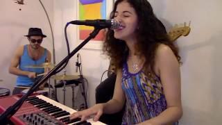 Nicole Alexandra - Crash and Burn Live