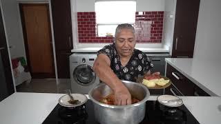 Basic Durban Chicken Curry Recipe: Making the simple chicken curry recipe we cook every week