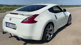 Nissan 370Z stock exhaust vs titanium one